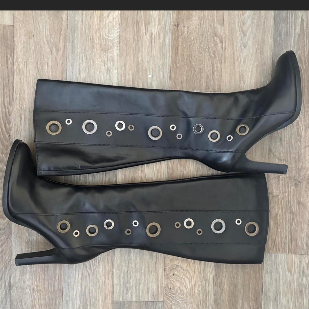 Stylish Black Knee-High Boots with Metallic Accents